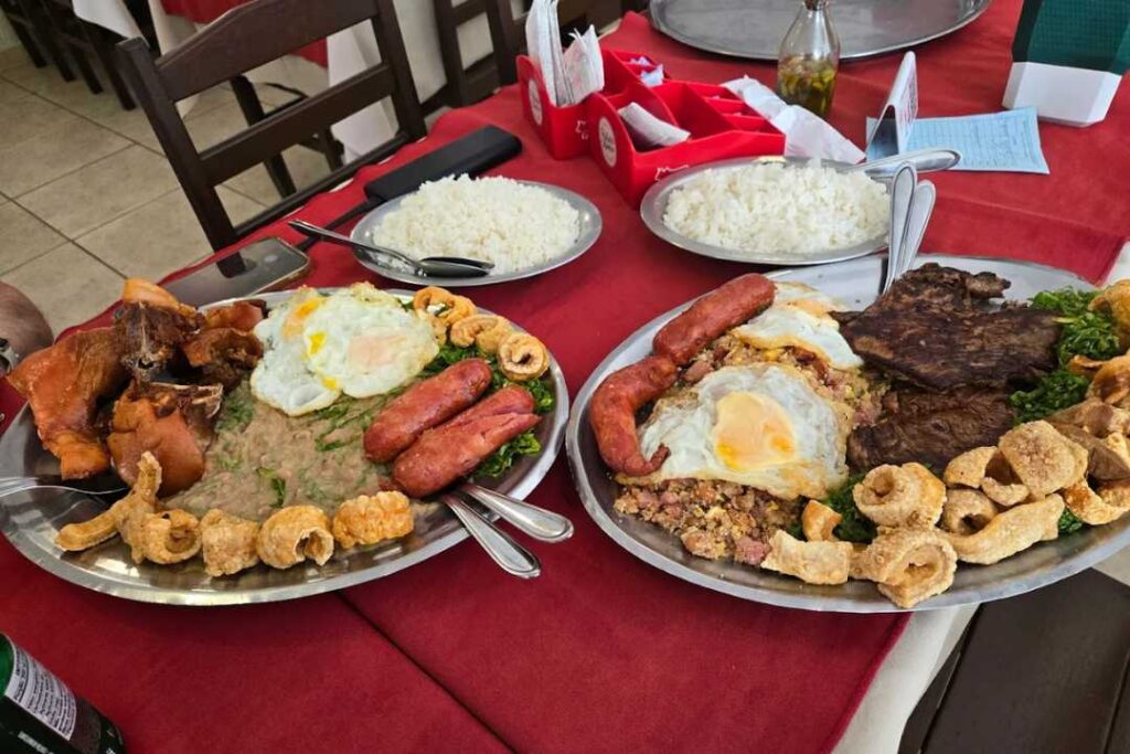 Foto Restaurante Paladar Mineiro em São Lourenço (2)